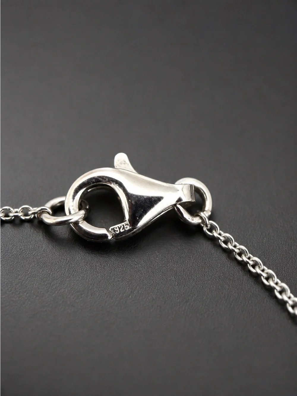 Sterling Silver Bezel Set 5 Station Chain Pendant PRETTY